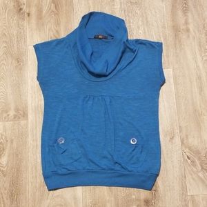 🍾 Heart Soul turtle neck vest top, blue